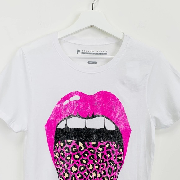 NWT Prince Peter Leopard Tongue Graphic Tee Size S - Picture 3 of 11